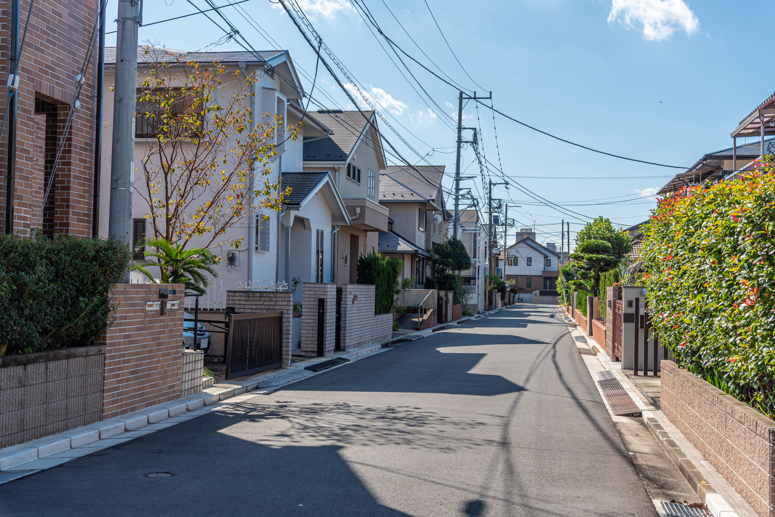 あなたが現在見ているのは こんなはずじゃなかった？！想定外のトラブルを防ぐ「近隣調査」のすすめ